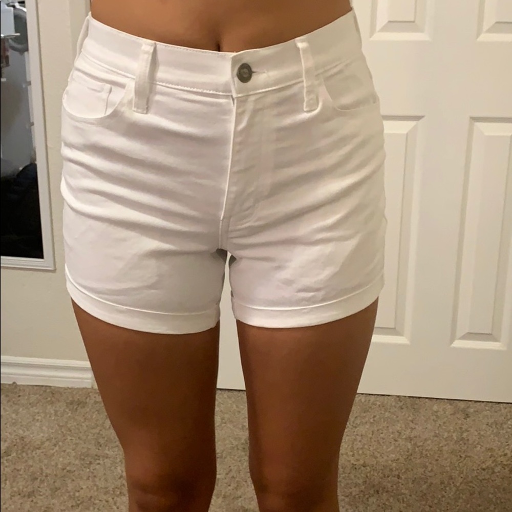 Hollister high waisted shorts
